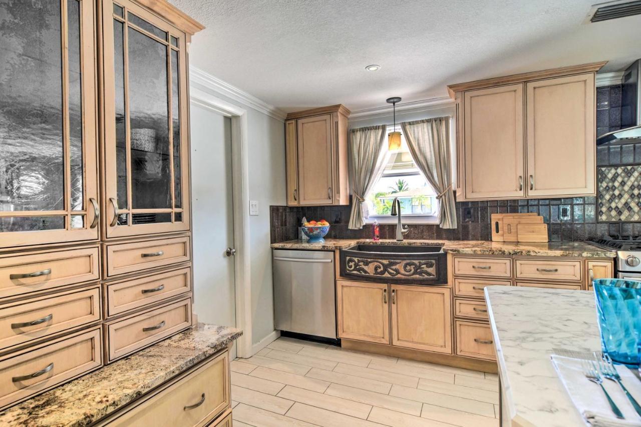 Waterfront Bradenton Home Heated Pool And Fire Pit المظهر الخارجي الصورة