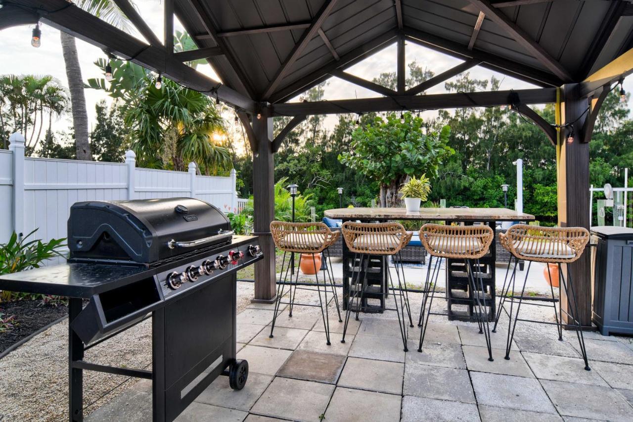 Waterfront Bradenton Home Heated Pool And Fire Pit المظهر الخارجي الصورة